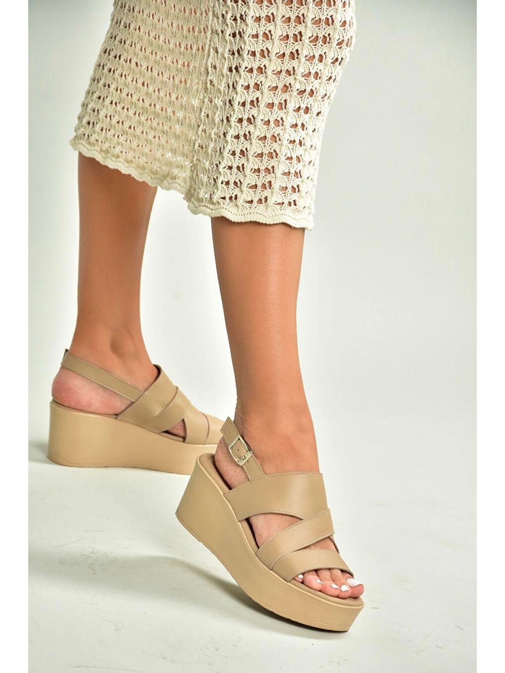 Bej Kadın Dolgu Topuklu Ayakkabı U5557502-3