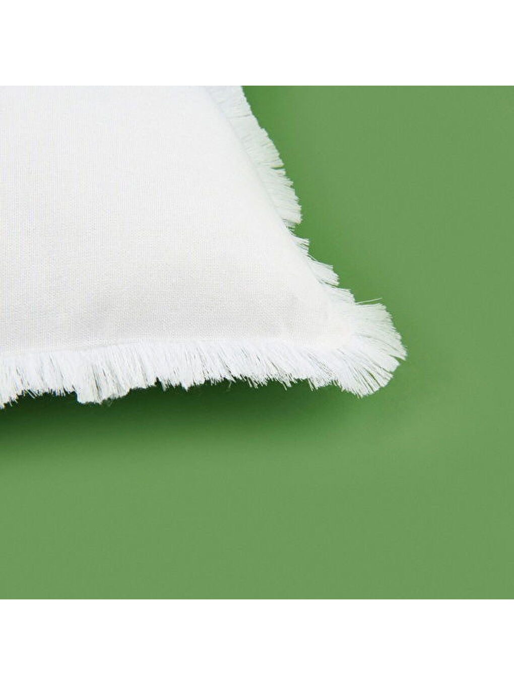 Soft Ethnic Saçak Detaylı Kırlent - Beyaz - 40x40 cm-3