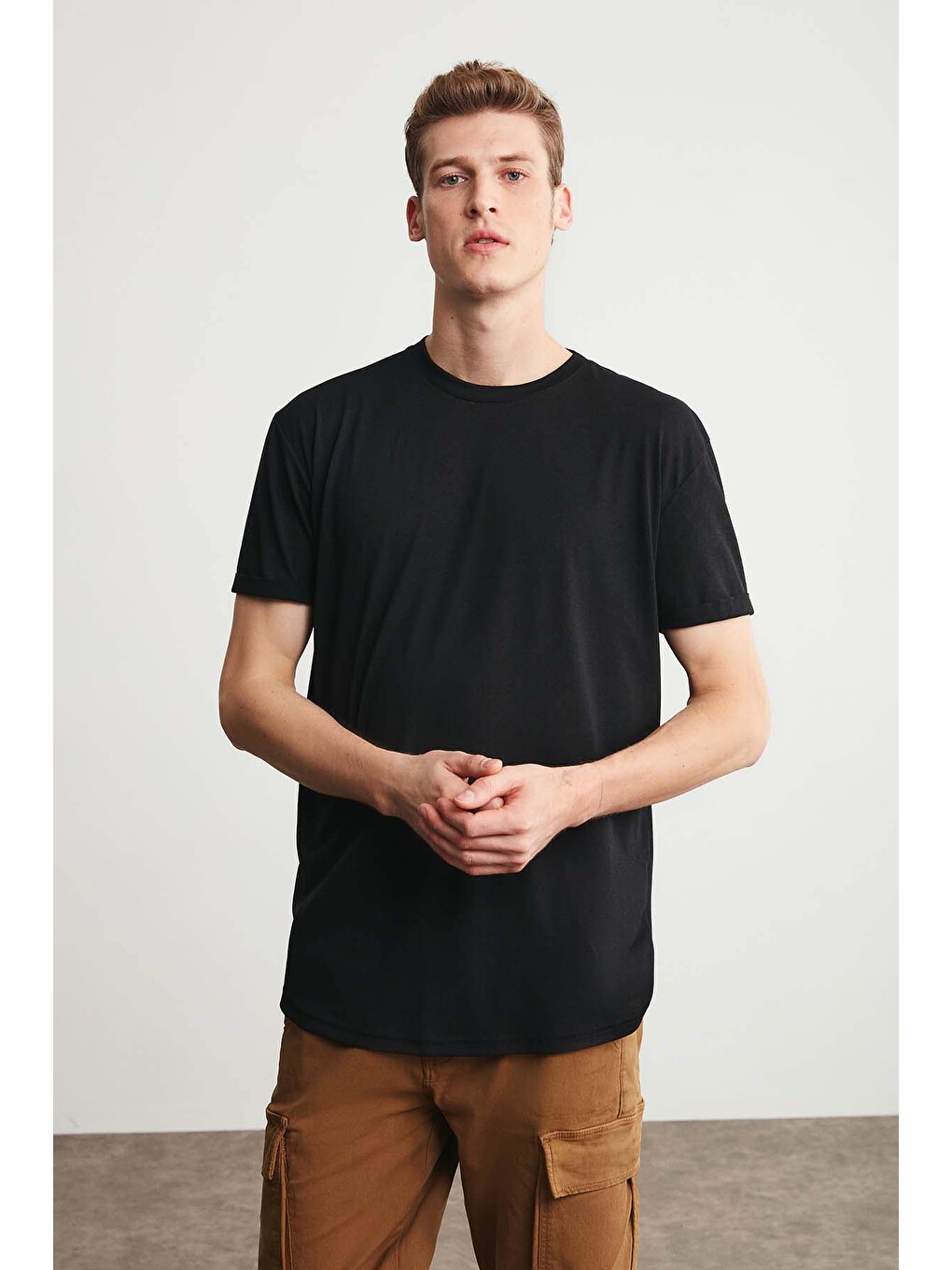 Siyah OSCAR Erkek Comfort Fit Uzun Dökümlü Kumaş SİYAH T-Shirt