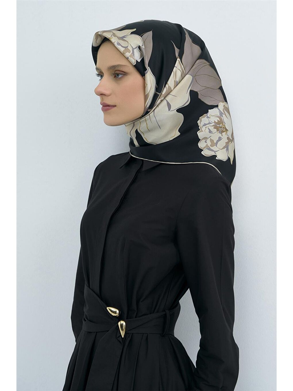 Siyah Saf İpek Twill Eşarp 9509D 09