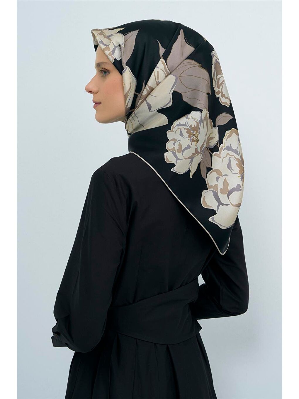 Siyah Saf İpek Twill Eşarp 9509D 09-2