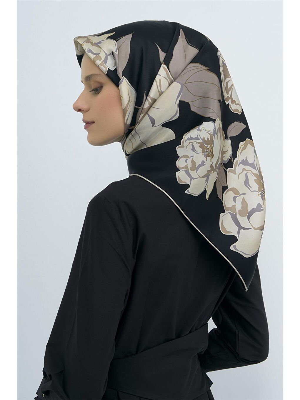 Siyah Saf İpek Twill Eşarp 9509D 09-3