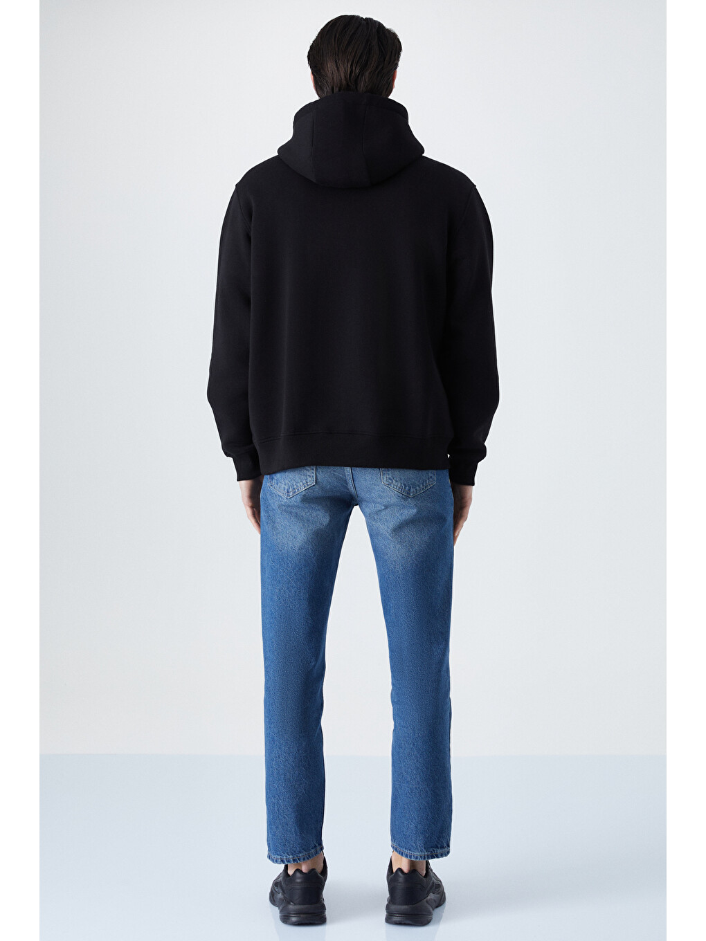 Wulf Erkek Organik Kumaşlı İçi Polarlı Yumuşacık Kanguru Cepli Kapüşonlu Siyah Sweatshirt-5