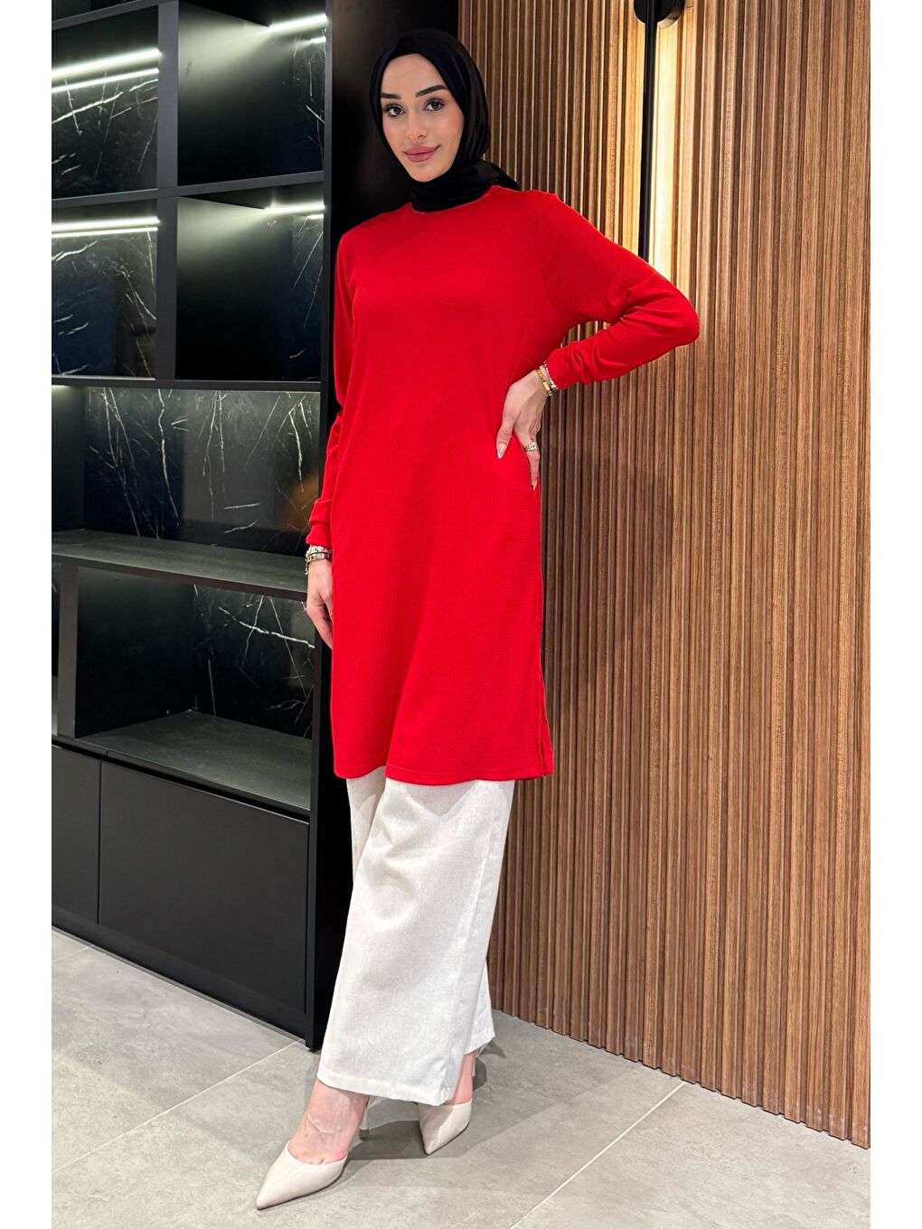 Kırmızı Kadın Bisiklet Yaka Yan Yırtmaç Detaylı Tesettür Tunik-3