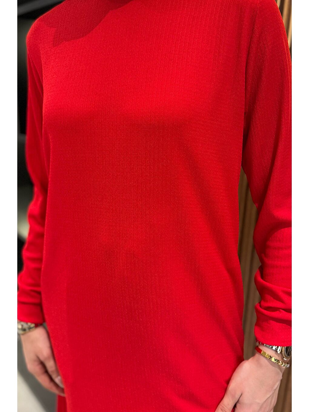 Kırmızı Kadın Bisiklet Yaka Yan Yırtmaç Detaylı Tesettür Tunik-4