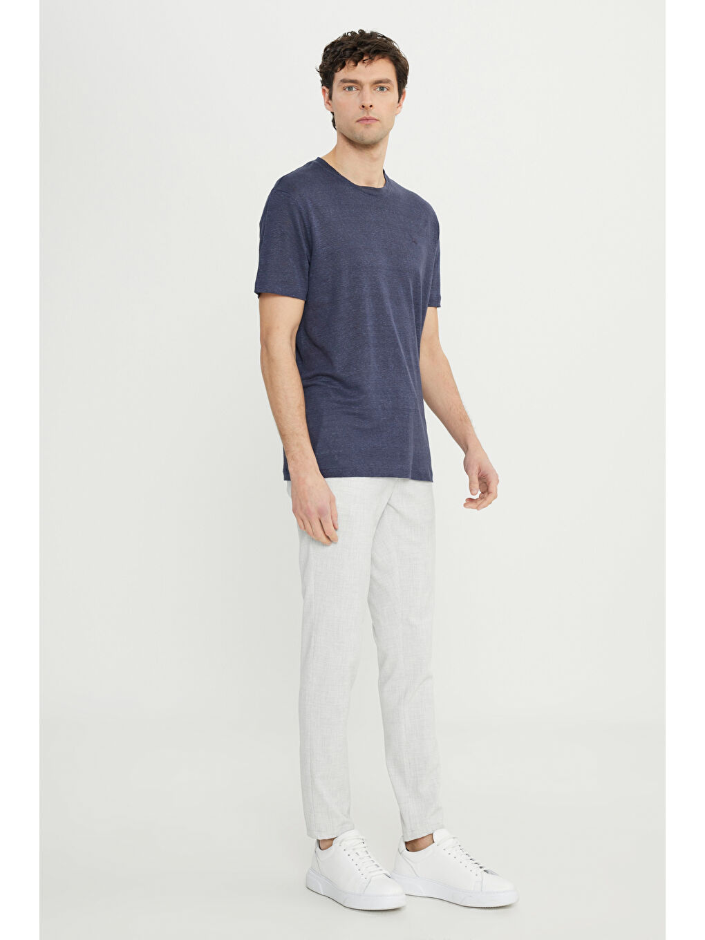 Erkek Lacivert %100 Keten Slim Fit Dar Kesim Bisiklet Yaka Tişört-1