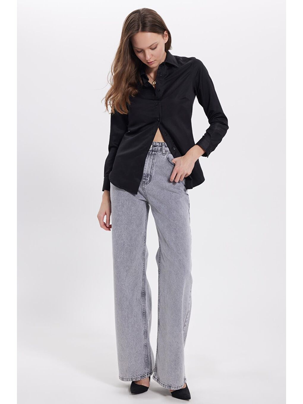 Kadın Slim Fit Dar Kesim Vücuda Oturan Uzun Kollu Siyah Basic Gömlek-2