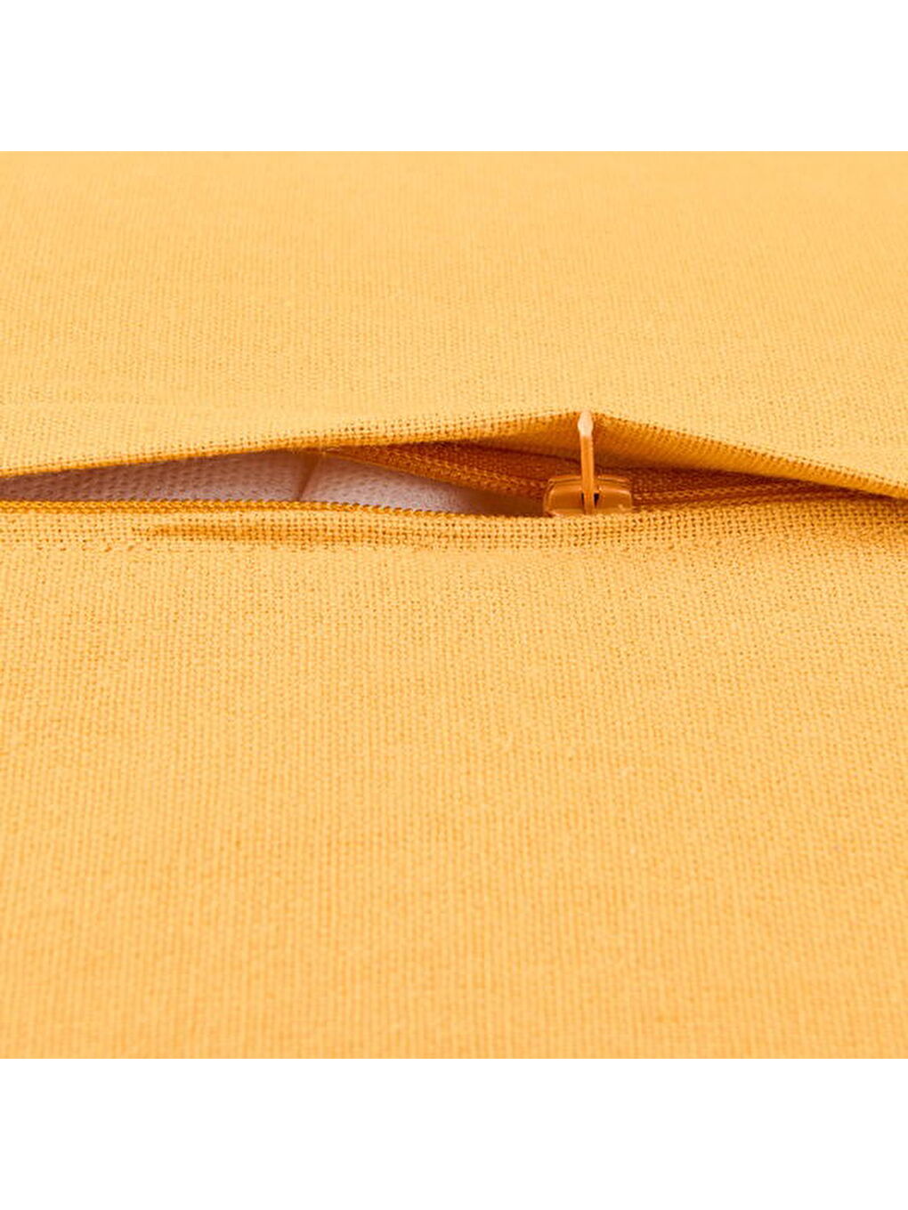 Kahverengi Soft Mustard Püskül Detaylı Kırlent - Hardal - 40x40 cm-1