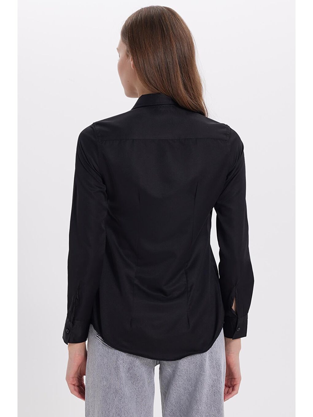 Kadın Slim Fit Dar Kesim Vücuda Oturan Uzun Kollu Siyah Basic Gömlek-5