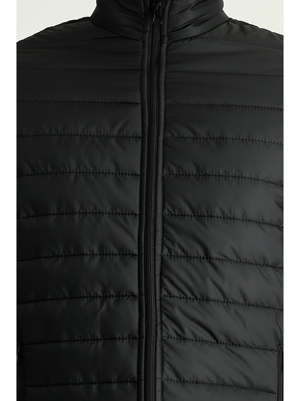 Siyah Kapitone Spor Mont-5