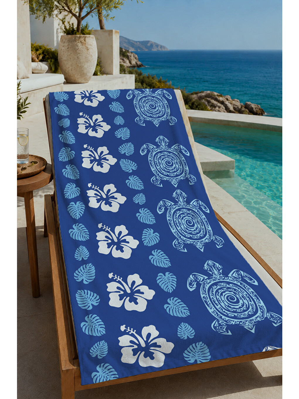 Lacivert Deniz Kaplumbağası Ve Hibiskus Çiçeği 70x150 Cm Dijital Baskılı Plaj Ve Banyo Havlusu