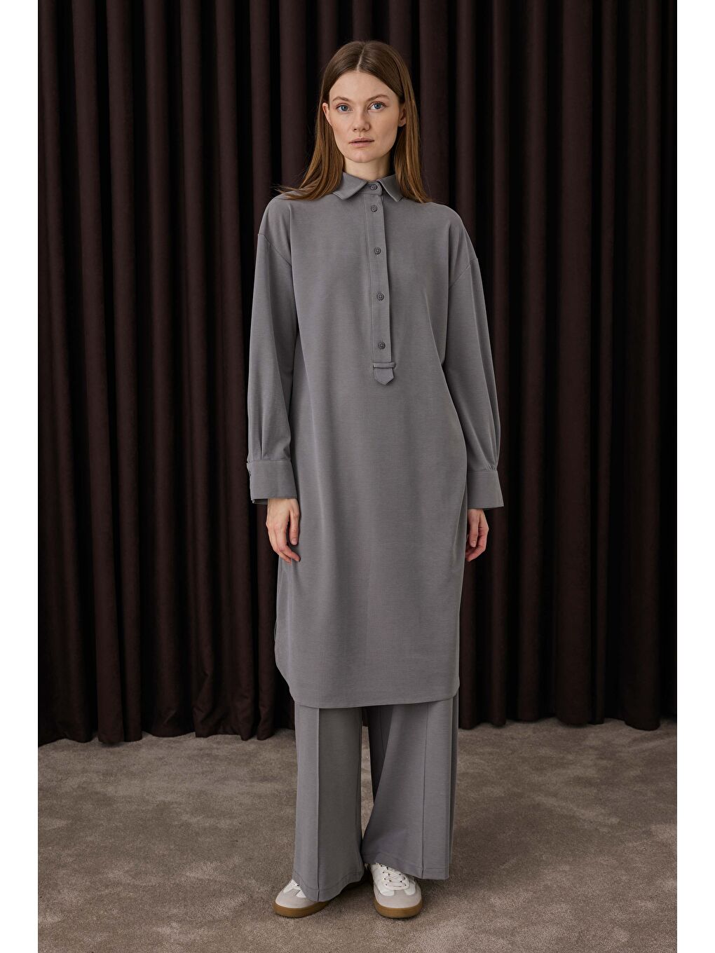 Modal Efektli Takım Küllü Gri