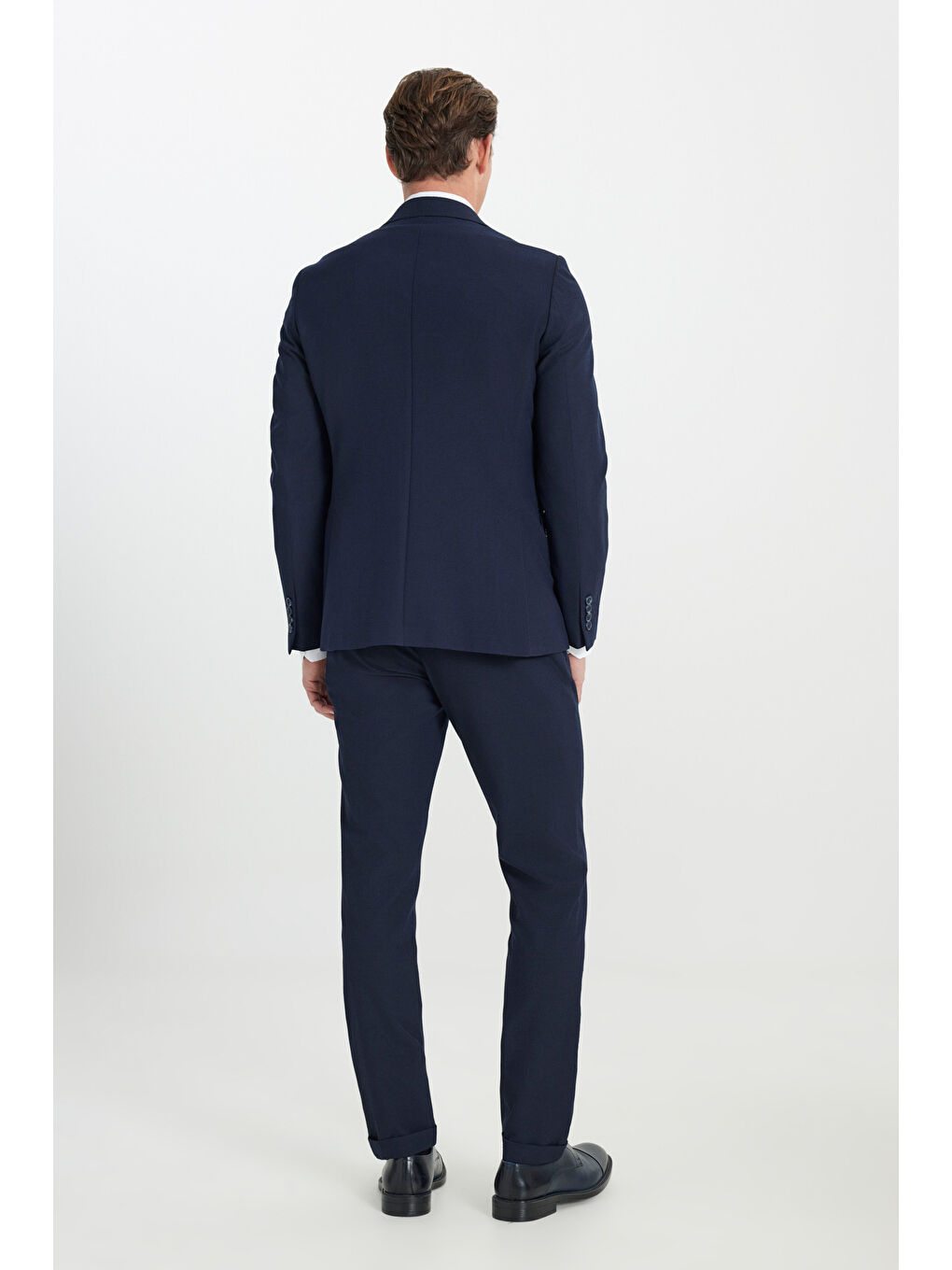 Erkek Lacivert Slim Fit Dar Kesim Kırlangıç Yaka Gofre Desenli Takım Elbise-7