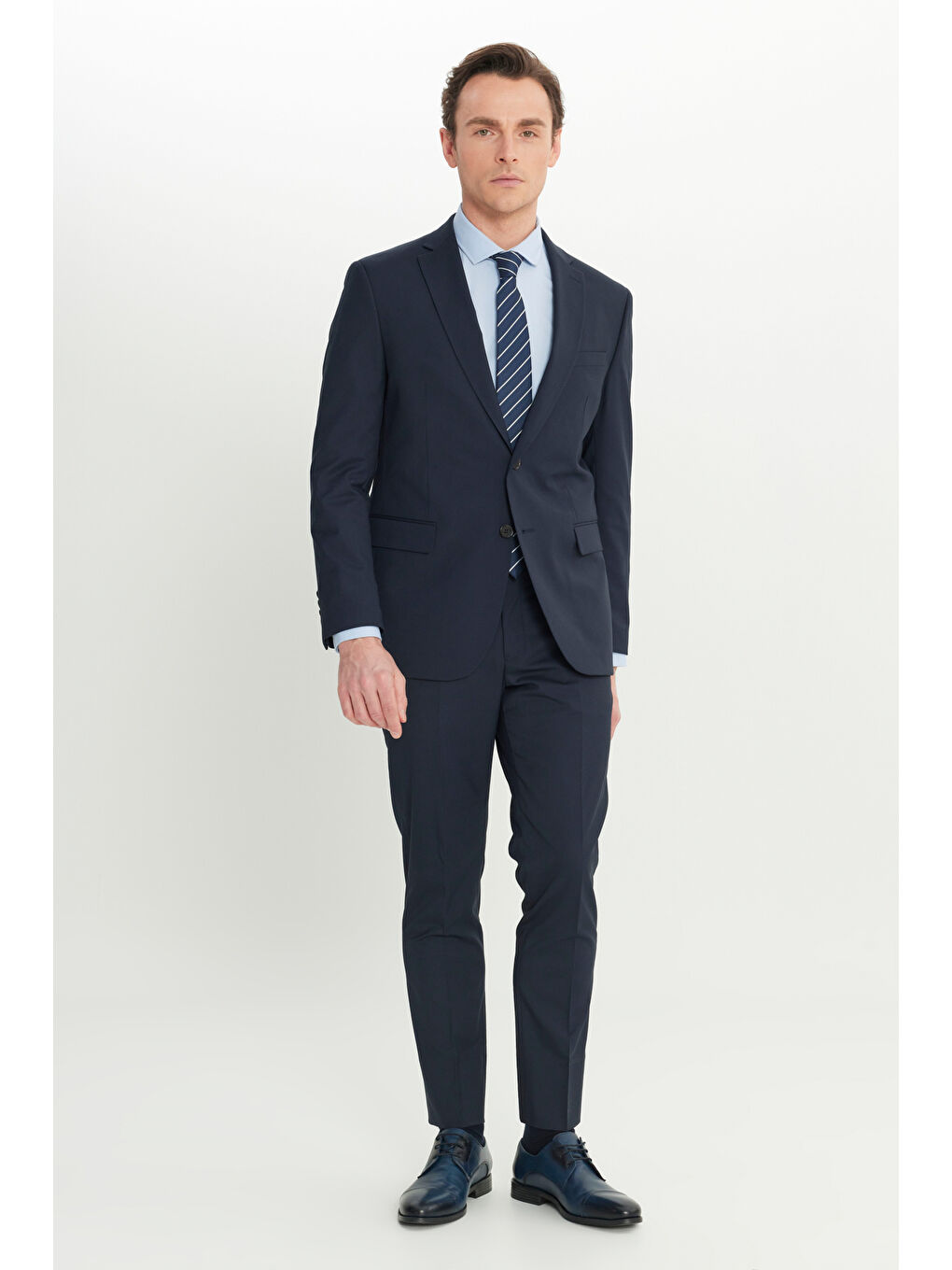 Erkek Lacivert Slim Fit Dar Kesim Mono Yaka Kapak Cep Esnek Takım Elbise-1