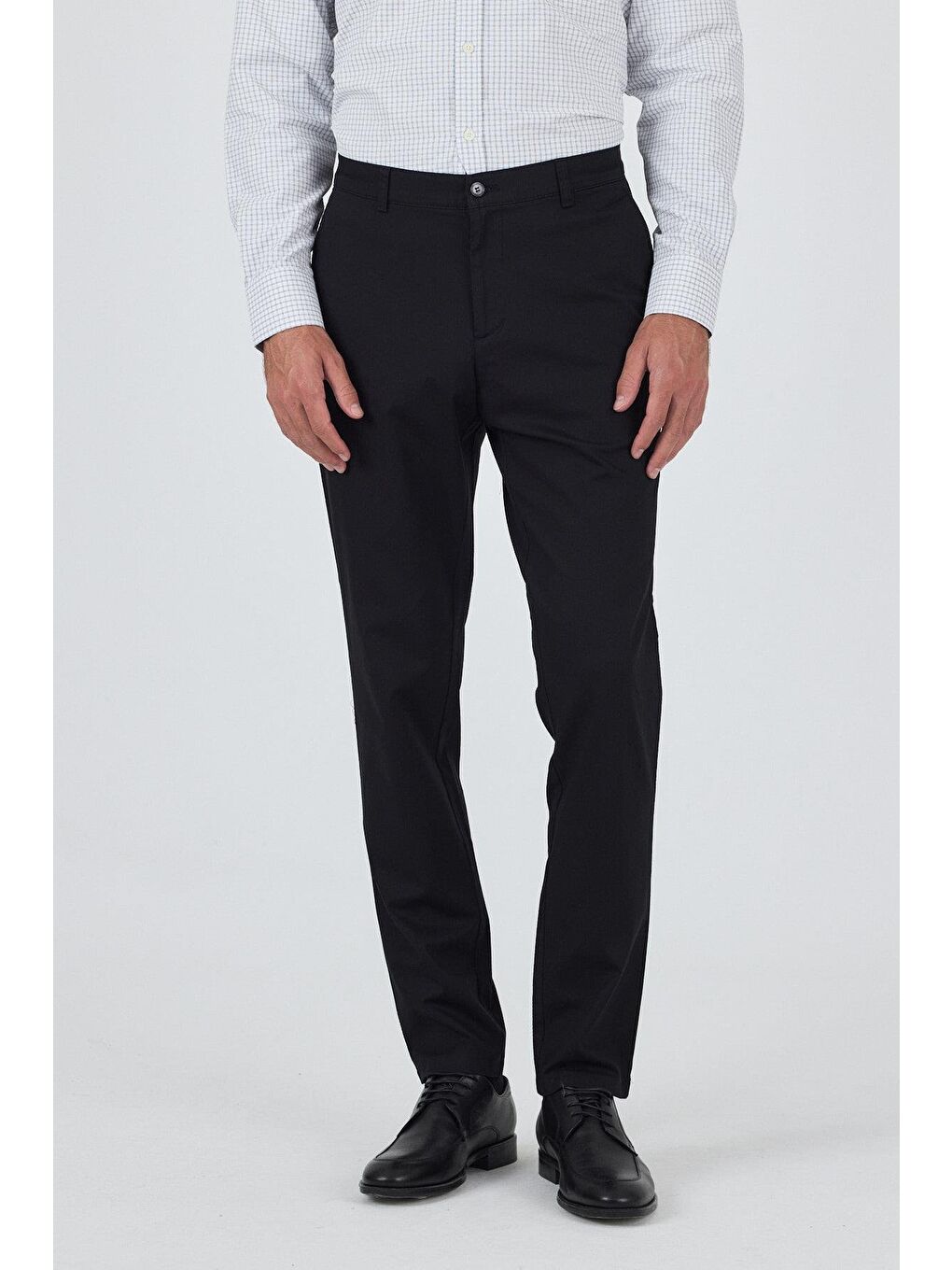 Siyah Gabardin Yan Cep Düz Paça Comfort Fit Pamuklu Casual Chino Pantolon 1003250121