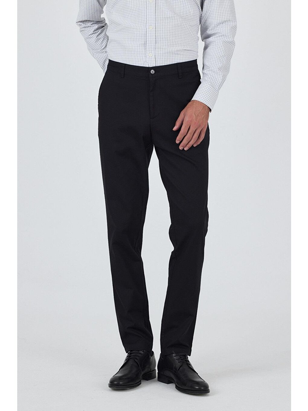 Siyah Gabardin Yan Cep Düz Paça Comfort Fit Pamuklu Casual Chino Pantolon 1003250121-1
