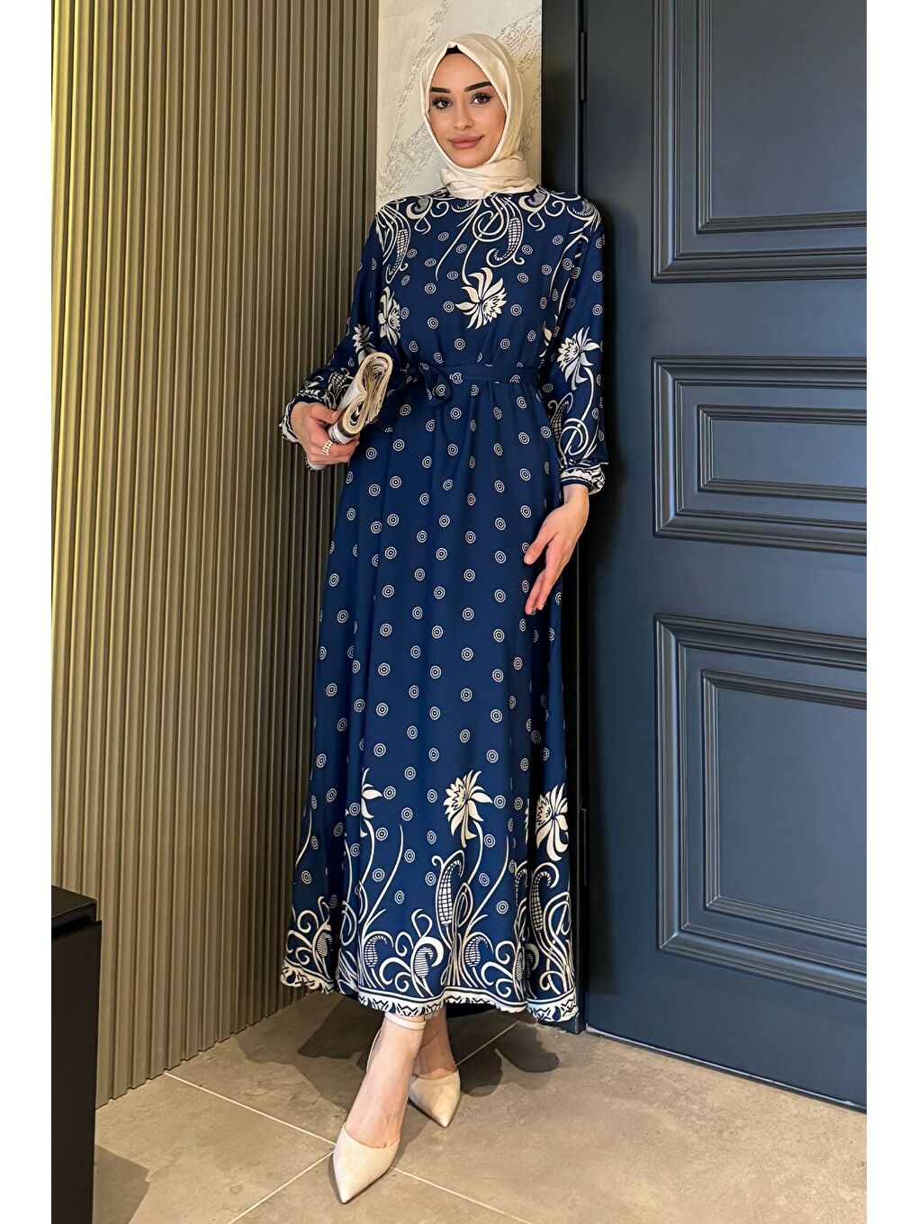 İndigo Kadın Desenli Bel Kuşaklı Büyük Beden Tesettür Viskon Elbise-1