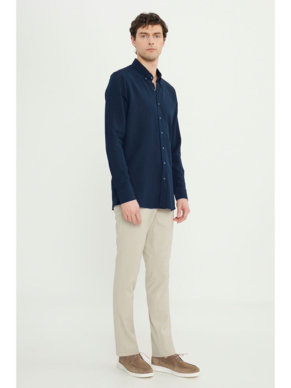 Erkek Lacivert Slim Fit Dar Kesim Düğmeli Yaka %100 Pamuk Gömlek-1