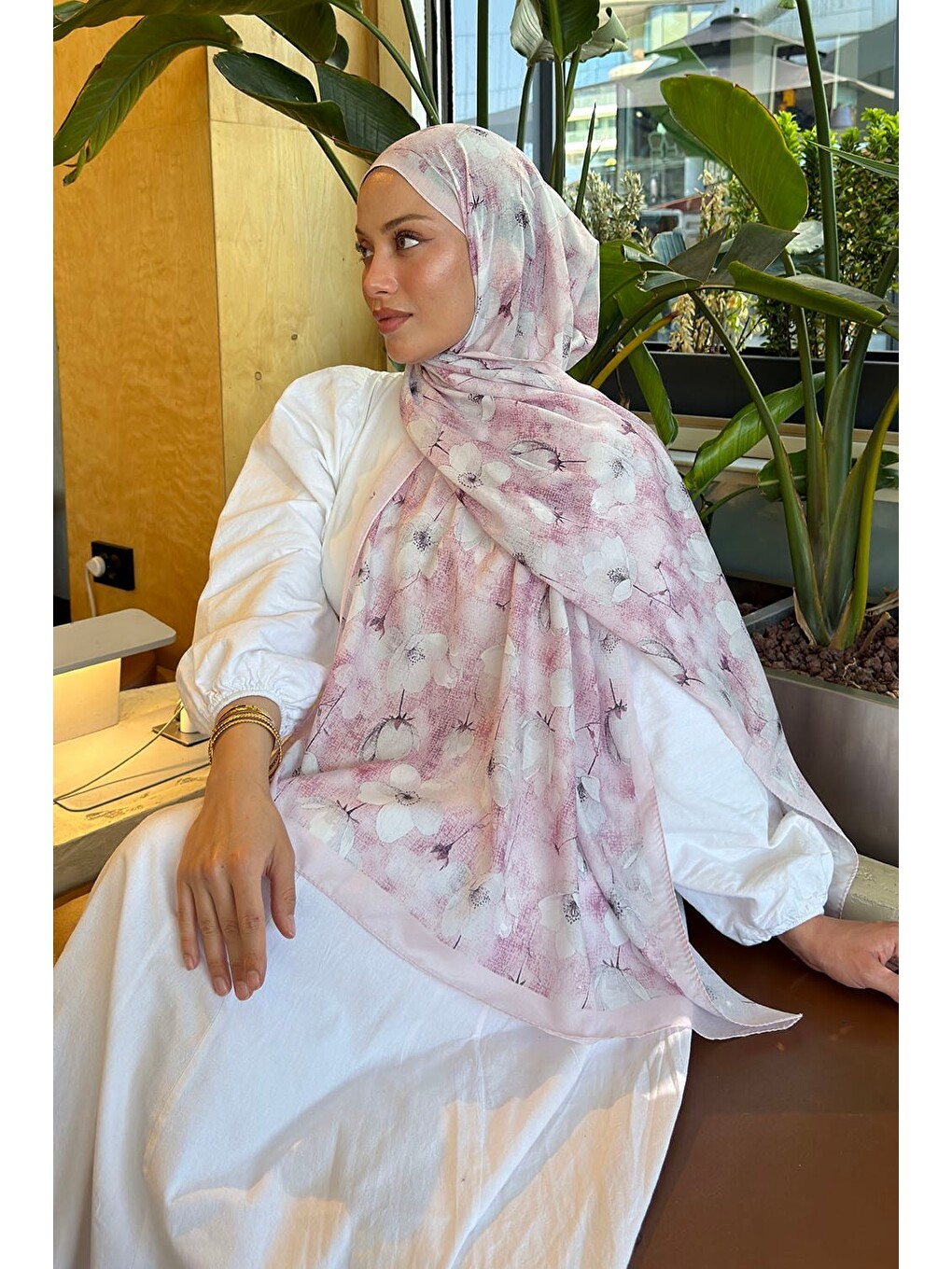 Çiçek Desen Lara Soft Şal Şeker Pembesi-3
