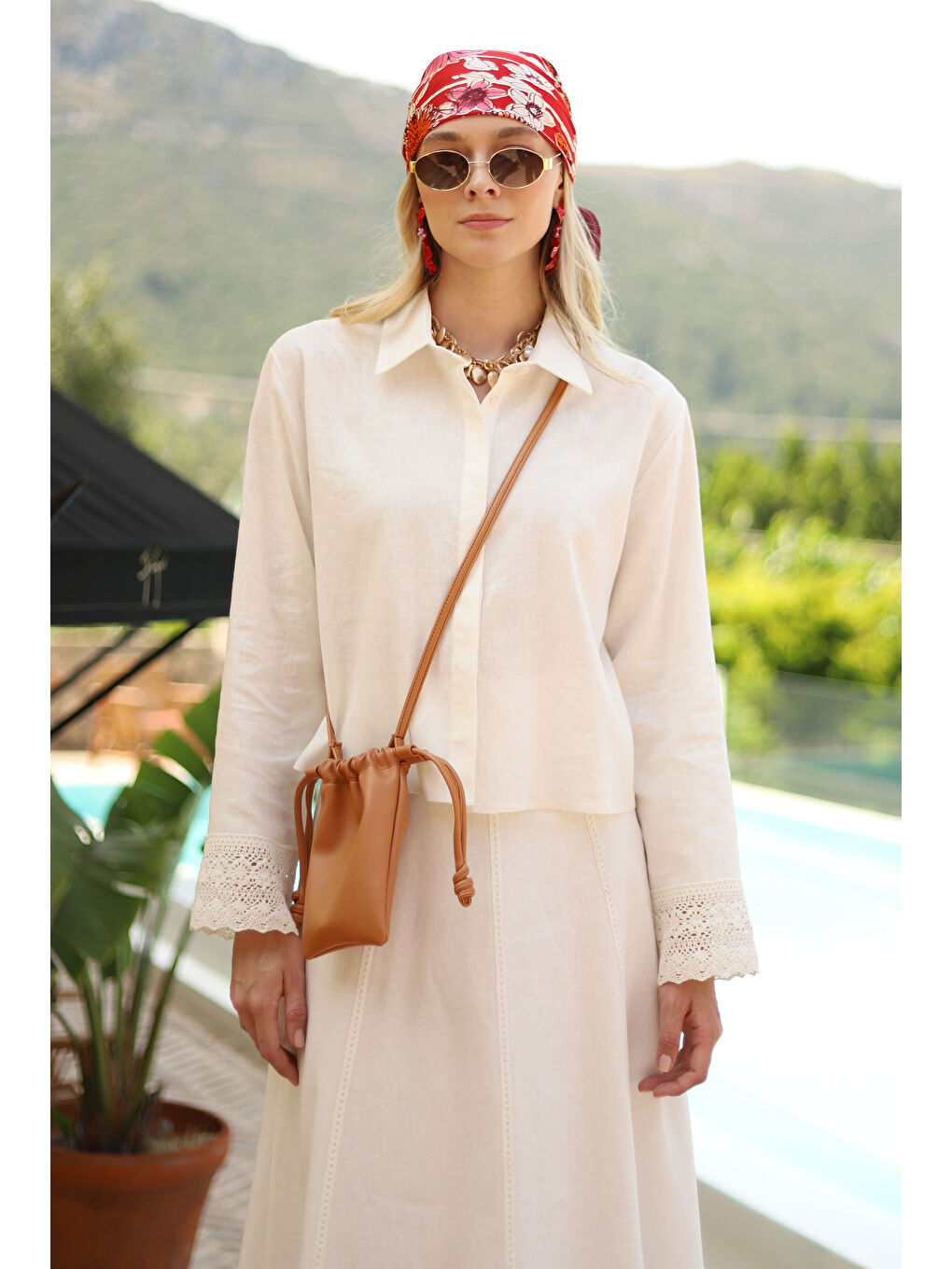 Güpürlü Keten Etekli Takım Ekru-1