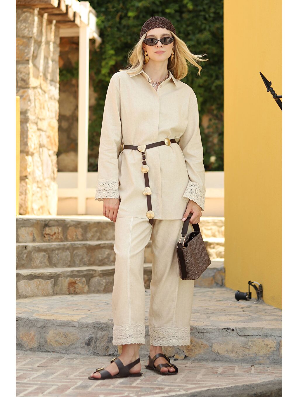 Bej Güpürlü Keten Pantolonlu Takım Sedef-2