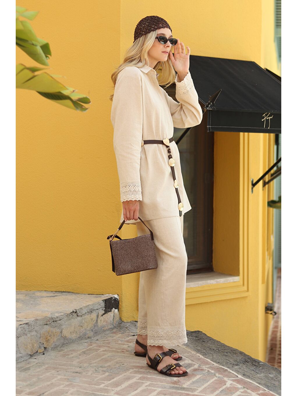 Bej Güpürlü Keten Pantolonlu Takım Sedef-3