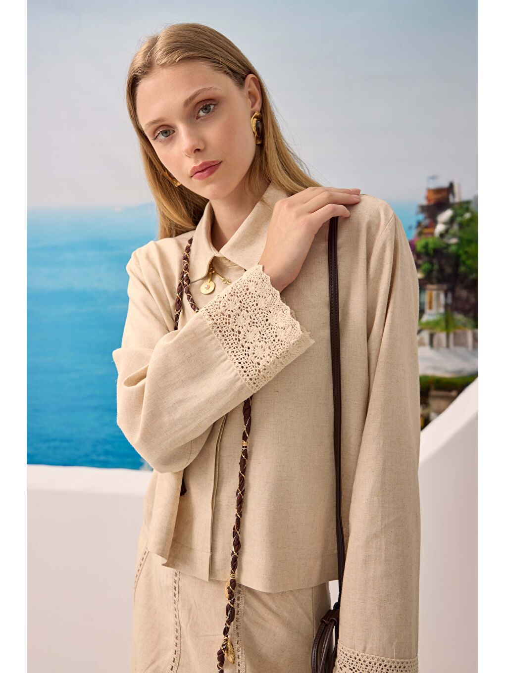 Bej Güpürlü Keten Etekli Takım Sedef-1