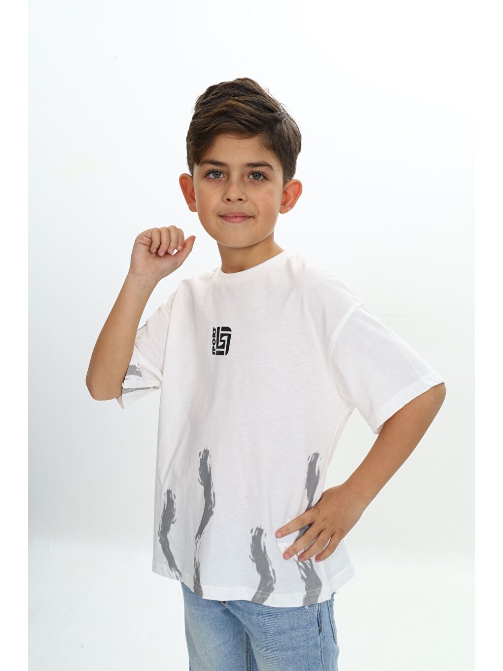 Ekru Erkek Çocuk Sport Yazılı Fırça Baskılı Tişört