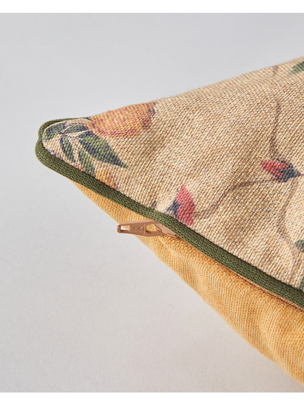 Beyaz Romantic Bloom Kırlent Kılıfı 45x45 cm Multicolor-1