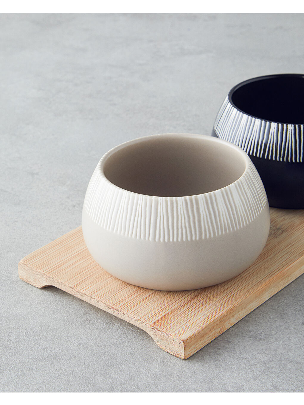 Floral Grace Stoneware 4 Parça Sunumluk 7,5x5 cm Siyah - Beyaz-2