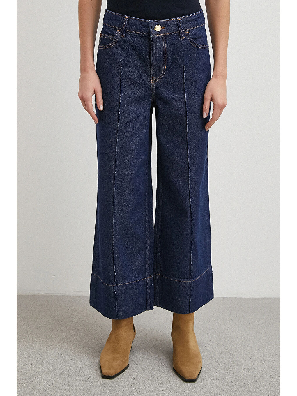 Yüksek Bel Paça Detaylı Jean Lacivert-4