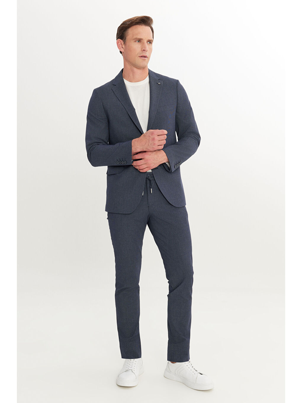 Erkek Lacivert Ekstra Slim Fit Mono Yaka Beli Bağlamalı Takım Elbise-1