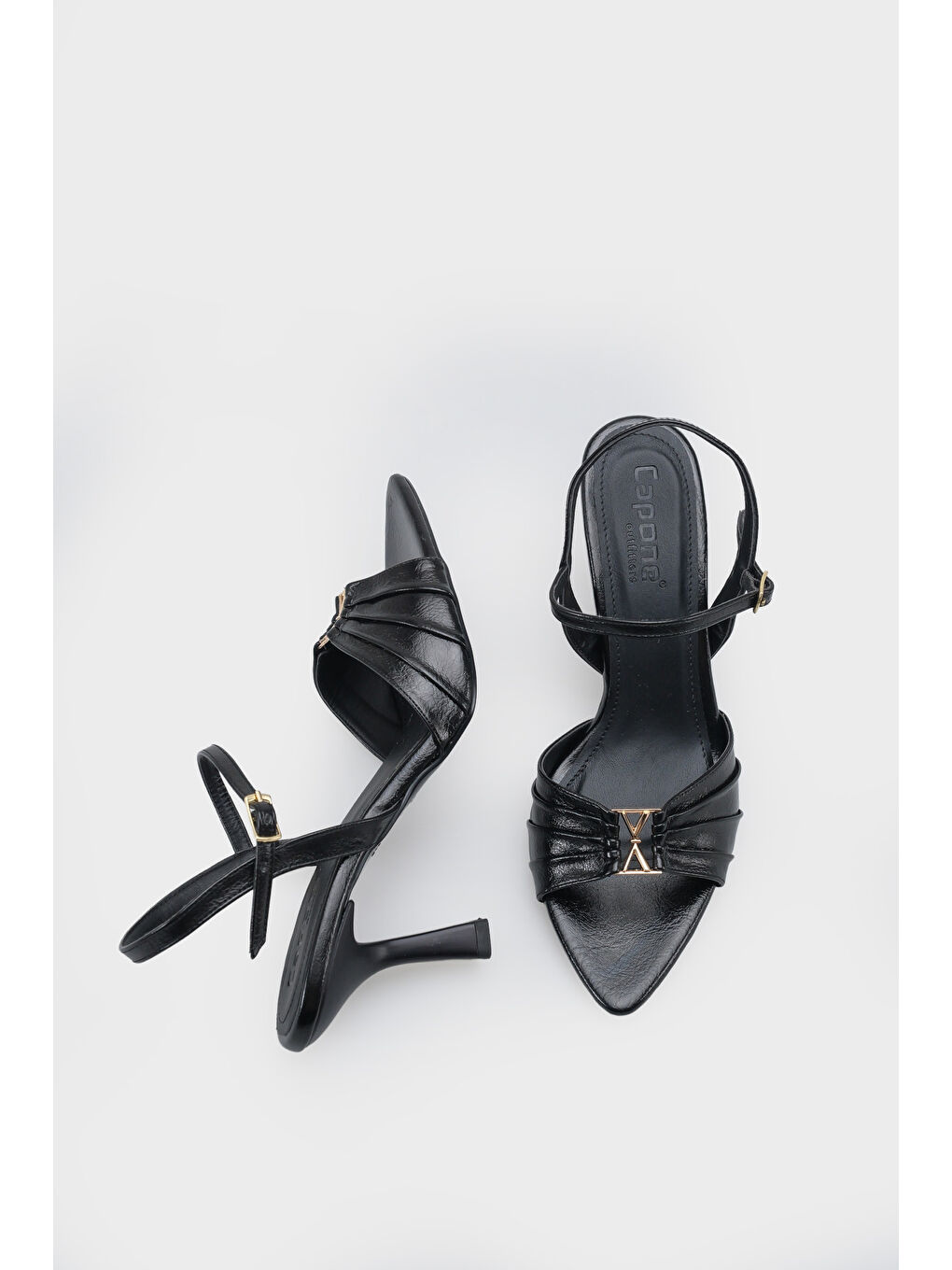 Siyah Belvia Sivri Burunlu Metalik Bilekten Bantlı Orta Topuklu Kadın Ayakkabı-3