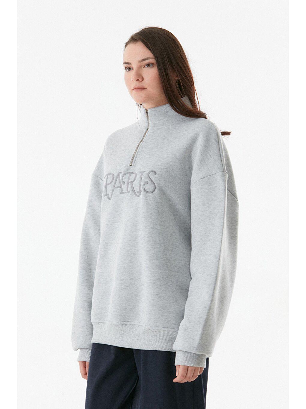 Fullamoda Gri Paris Nakışlı Dik Yaka Sweatshirt - 2