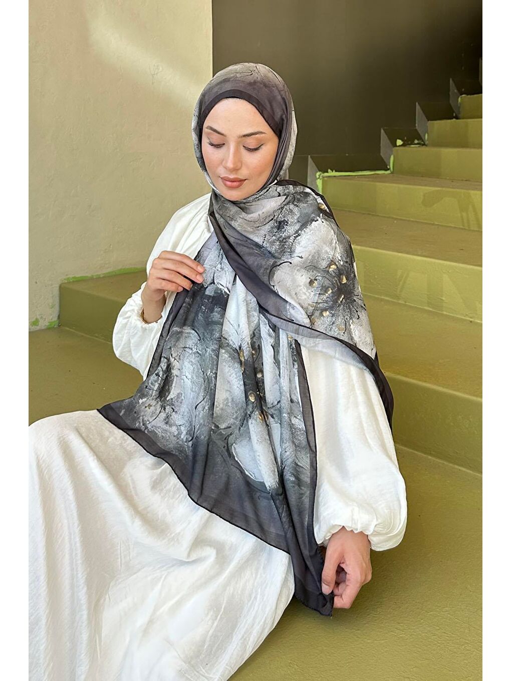 Bohem Çiçek Desen Soft Şal Siyah Kahverengi-2