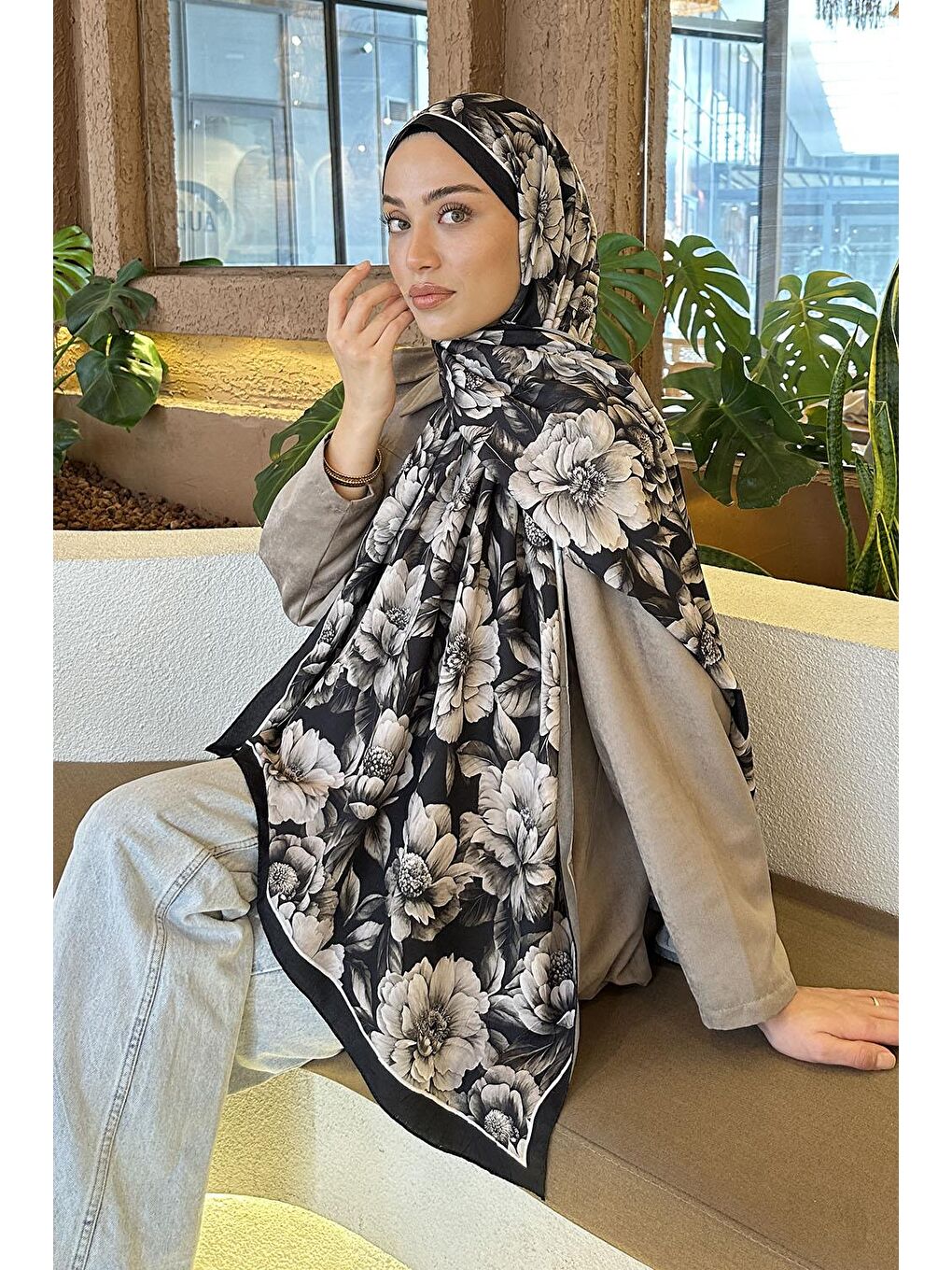 Lotus Desen Bambu Şal Siyah Vizon-1