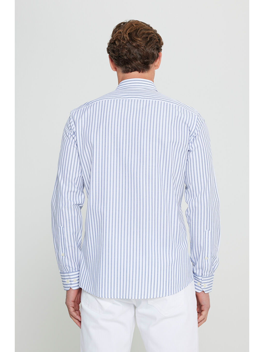 Erkek Beyaz-Lacivert %100 Pamuk Slim Fit Dar Kesim Düğmeli Yaka Armürlü Gömlek-4