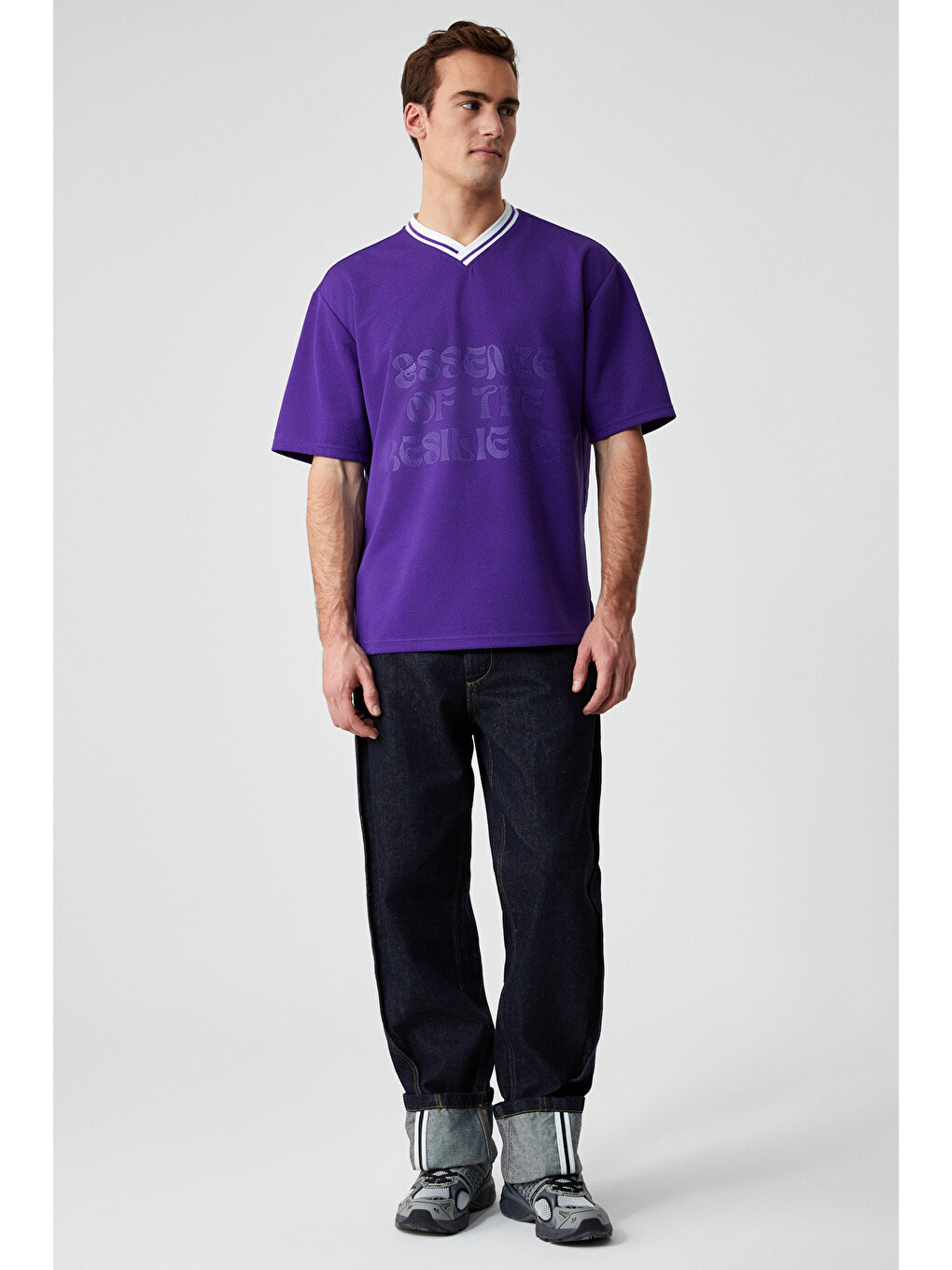 Mor PAMPA Erkek Baskı Detaylı Relaxed V Yaka Kısa Kol MOR T-Shirt-2