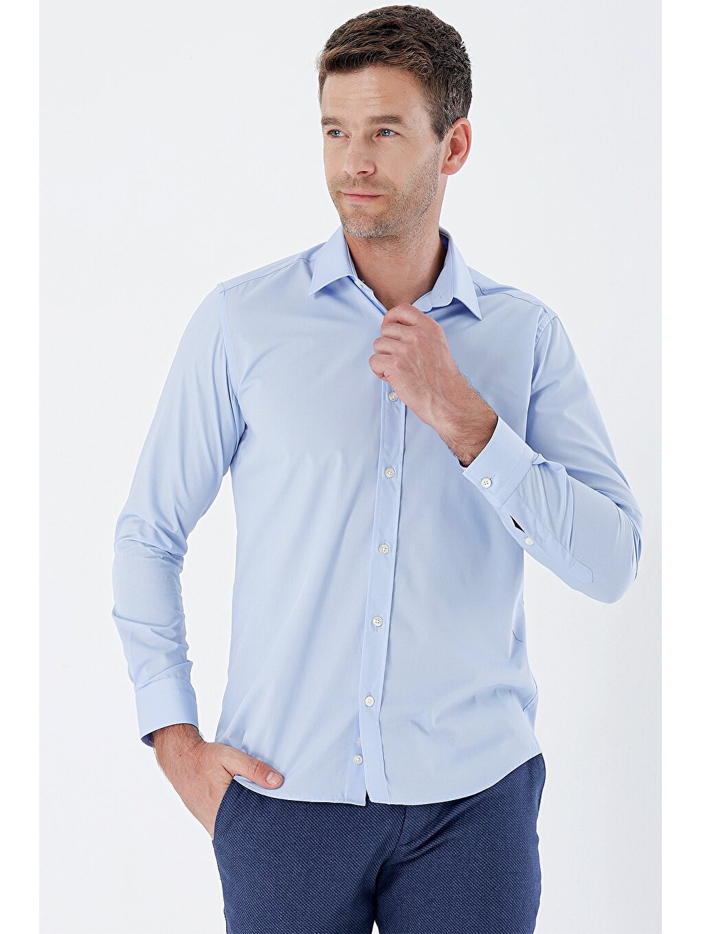 Mavi Uzun Kollu Bez Ayağı Sert Yaka Cepsiz Pamuklu Basic Slim Fit Dar Kesim Gömlek 1004235357-4