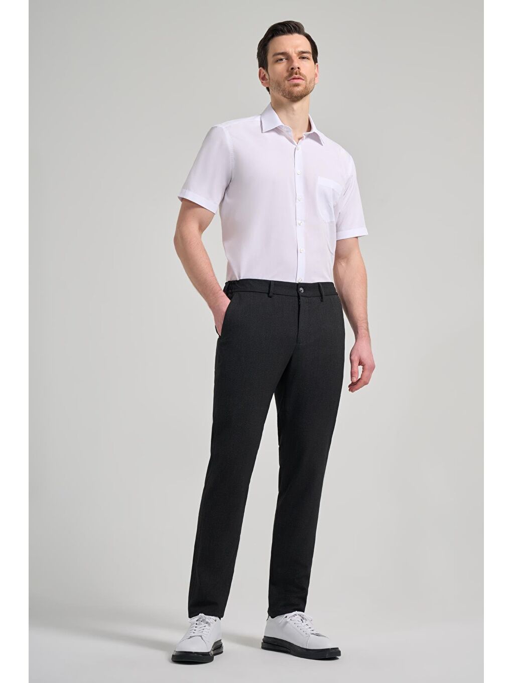 Siyah Kendinden Desenli Yan Cep Slim Fit Jogger Pantolon 1003250161-1