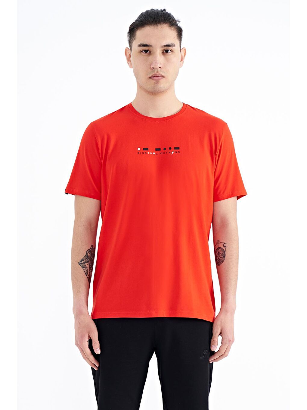 Kırmızı Fiesta Baskı Detaylı O Yaka Standart Kalıp Erkek Tişört - 88168