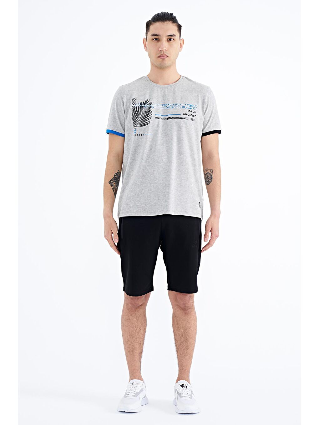 Gri Melanj Yazı Desen Baskılı O Yaka Standart Kalıp Erkek Tişört - 88183-4