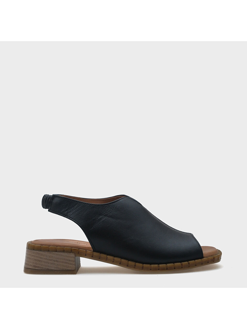 Siyah Ellissa Kısa Topuklu Tek Bant Deri Kadın Sandalet