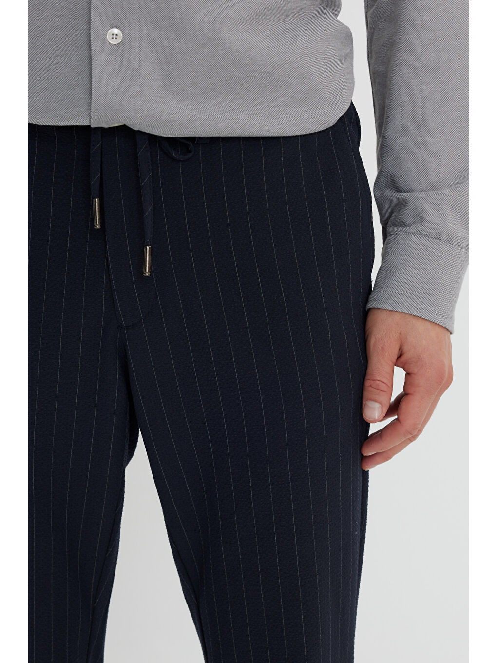 Erkek Lacivert Yumuşak Dokulu Slim Fit Beli Bağlamalı Yan Cepli Gofre Desenli Pantolon-3