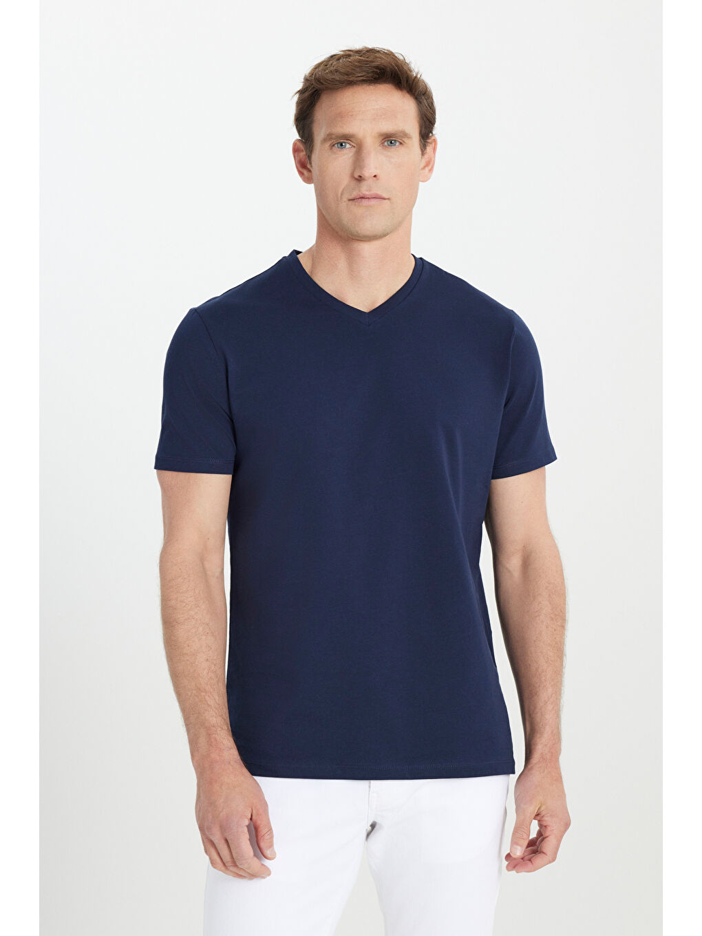 Erkek Lacivert Slim Fit Dar Kesim V Yaka Pamuklu V Yaka Kısa Kollu %100 Pamuk Tişört