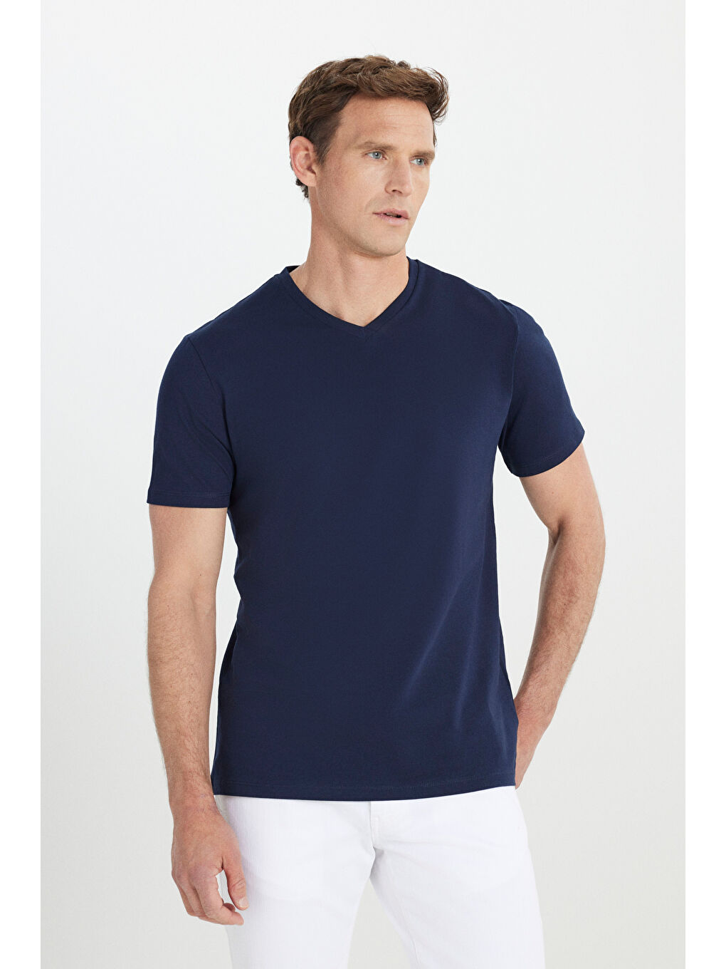 Erkek Lacivert Slim Fit Dar Kesim V Yaka Pamuklu V Yaka Kısa Kollu %100 Pamuk Tişört-2