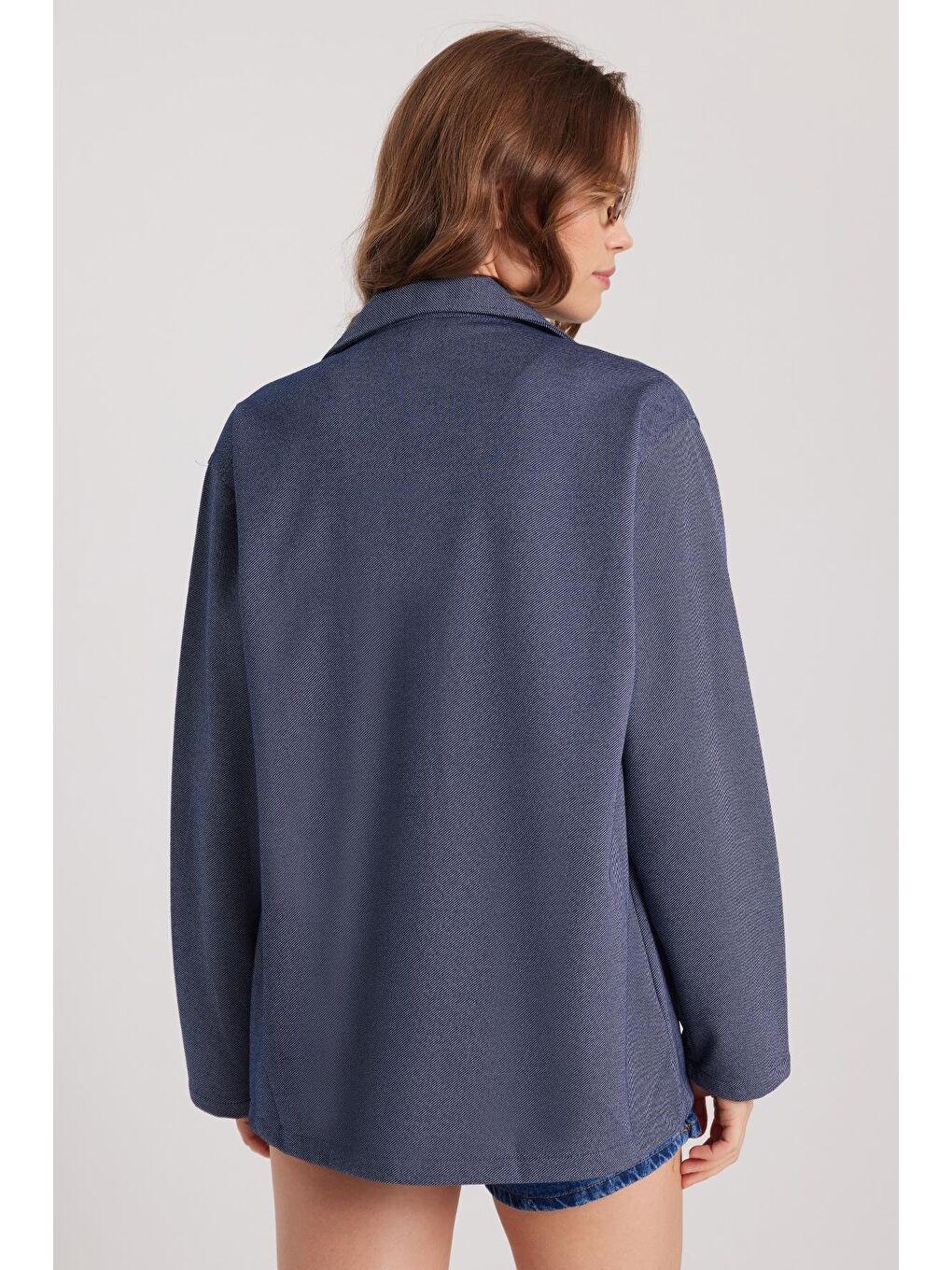 Kadın Relax Fit Rahat Kesim Örme Çift Cepli Lacivert Gömlek-6