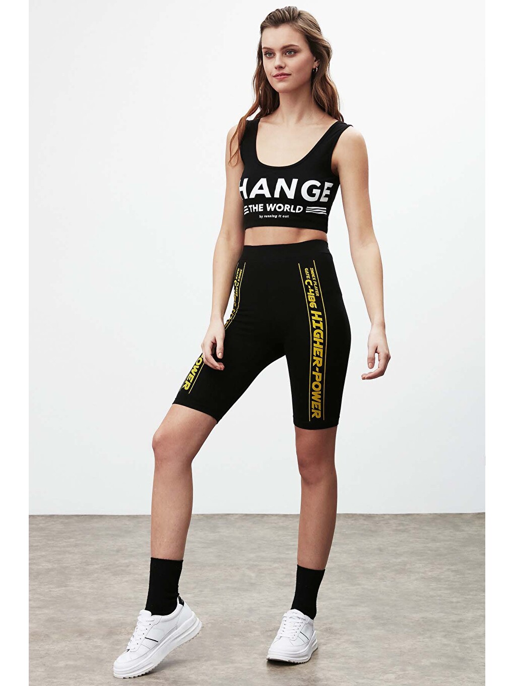 Force Kadın Slogan Baskı Detaylı Diz Üstü Spor Slim Fit Siyah Tayt-3