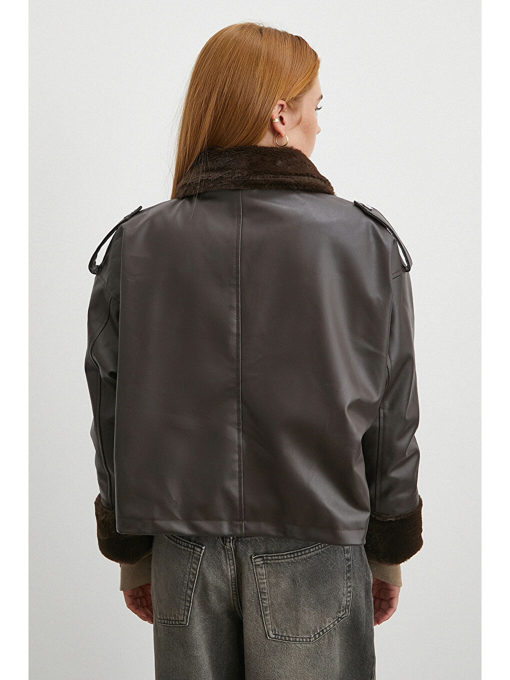 Karışık Kürk Detaylı Cepli Deri Mont Kahve-5