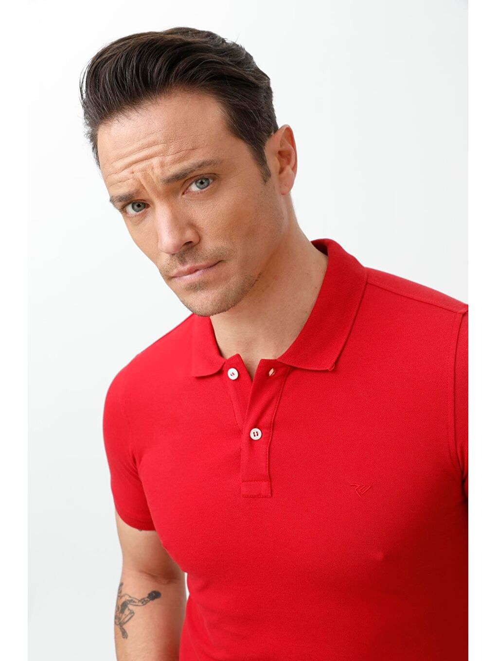Kırmızı Modern Fit Dar Kalıp Polo Yaka Düz Kısa Kollu Pamuklu Tişört-4